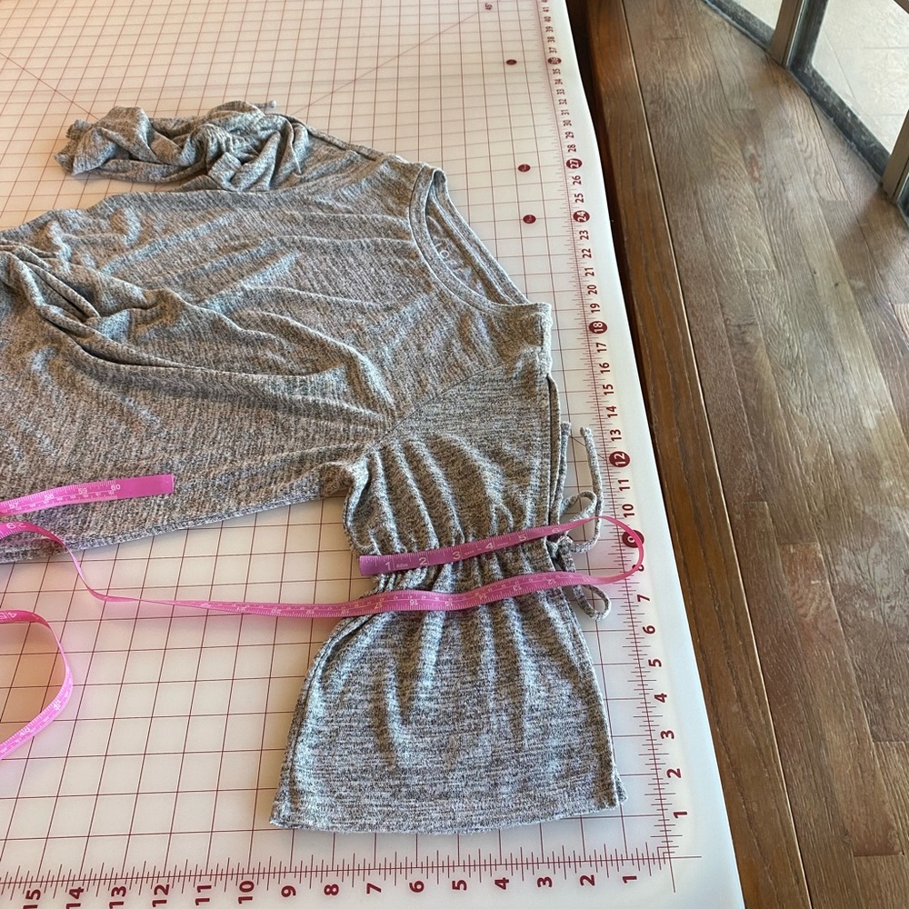 Loft Size Small Gray Soft Comfy Statement Sleeve … - image 7